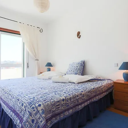 Sotto Mayor Apartment *