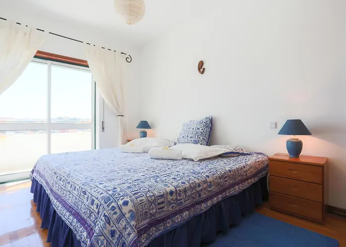 Sotto Mayor Apartment *